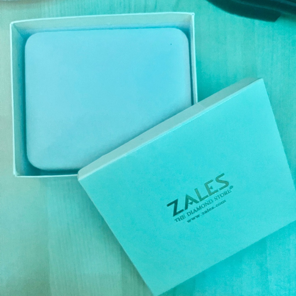 Women Diamond bracelet